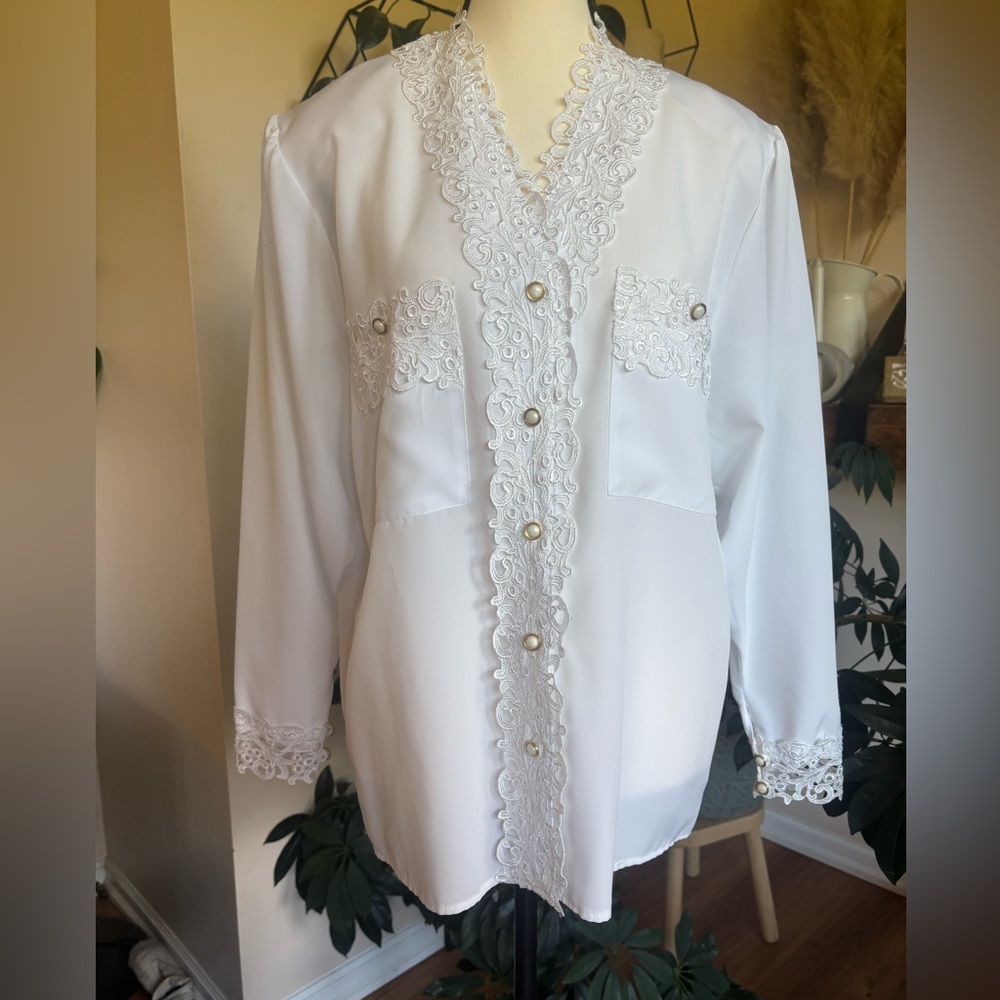 Vintage 1980s - Your Sixth Sense - White Lace Blouse